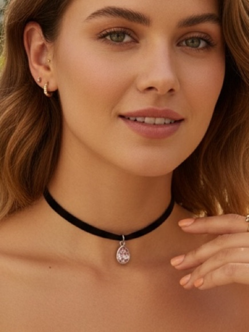 π¨SALEπ¨ Black Choker Necklace with Pink Teardrop Pendant